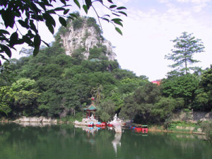 Liuzhou-Yufengshan-Park-3[1]