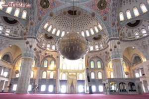 Architettura_ottomana_la_Moschea_di_Ankara_Kocatepe_Mosque_Turchia_18836398