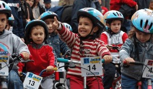 20090501_bimbi_in_bici_d0