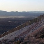Il muro al confine tra Marocco ed Algeria
